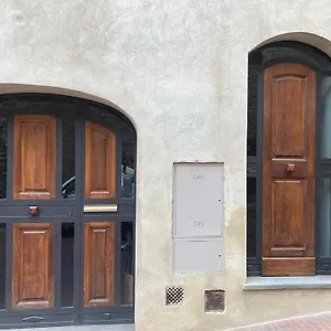 Contemporary Pensión